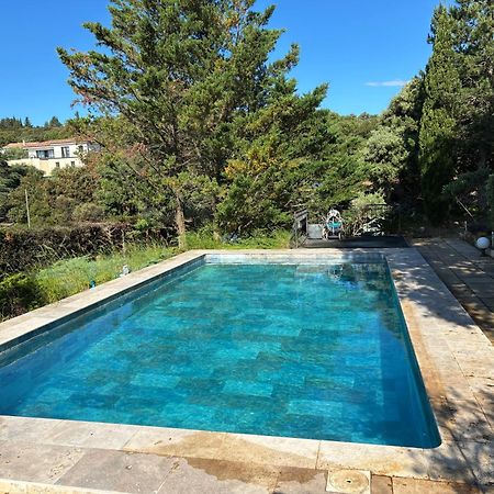 Gite 2 Chambres Avec Piscine Sernhac エクステリア 写真